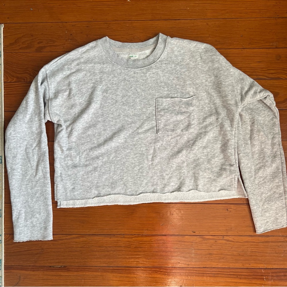 aerie size XS Light Heather Gray Crewneck Sweatshirt